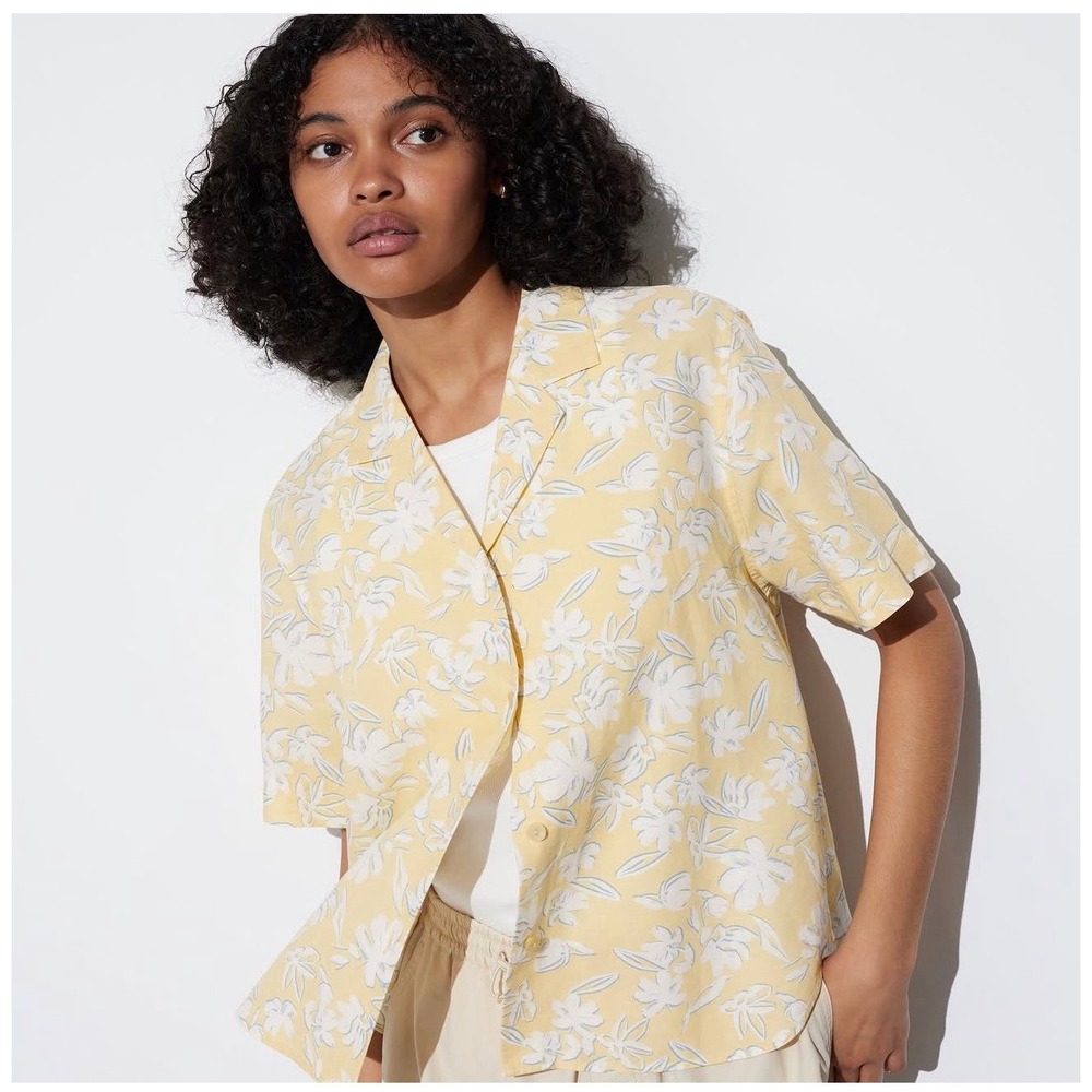 Uniqlo Womens Linen Blend Floral Tropical Short Sleeve Shirt Size L Yellow Beach